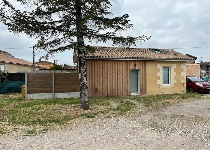 بيت للعطل Maison Independante Avec Cour Privative